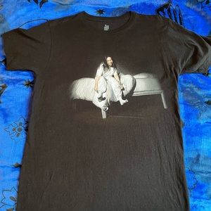 Medium Billie Eilish T- Shirt!!